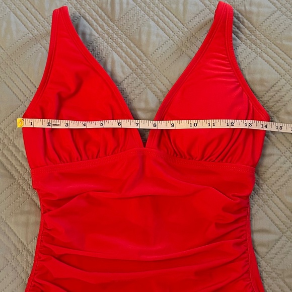 OCEAN BLUES, NWOT, Women’s Red Bathing Suit, Size Small - Picture 5 of 10